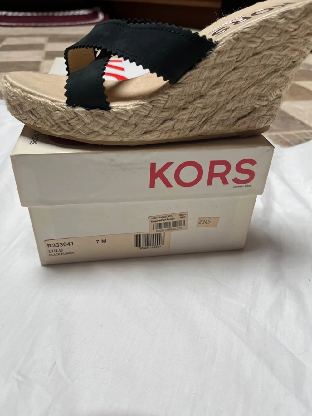 MICHAEL KORS LuLu Black Crisscross Espadrille Wedge Sandals Sz 7 - Picture 2 of 8